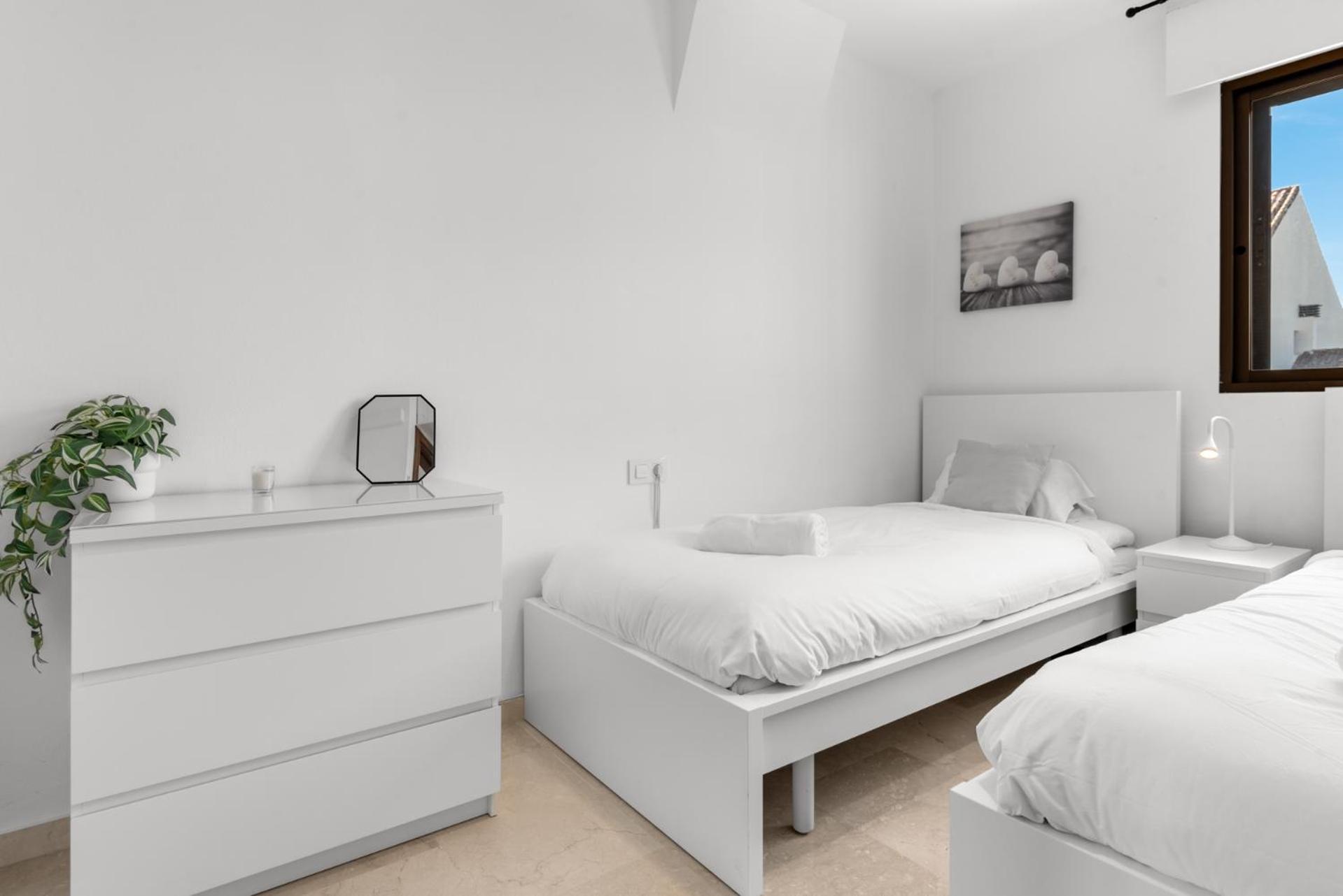 Lovely Penthouse Near Estepona Marina By Costarentals - Ref M15 ภายนอก รูปภาพ