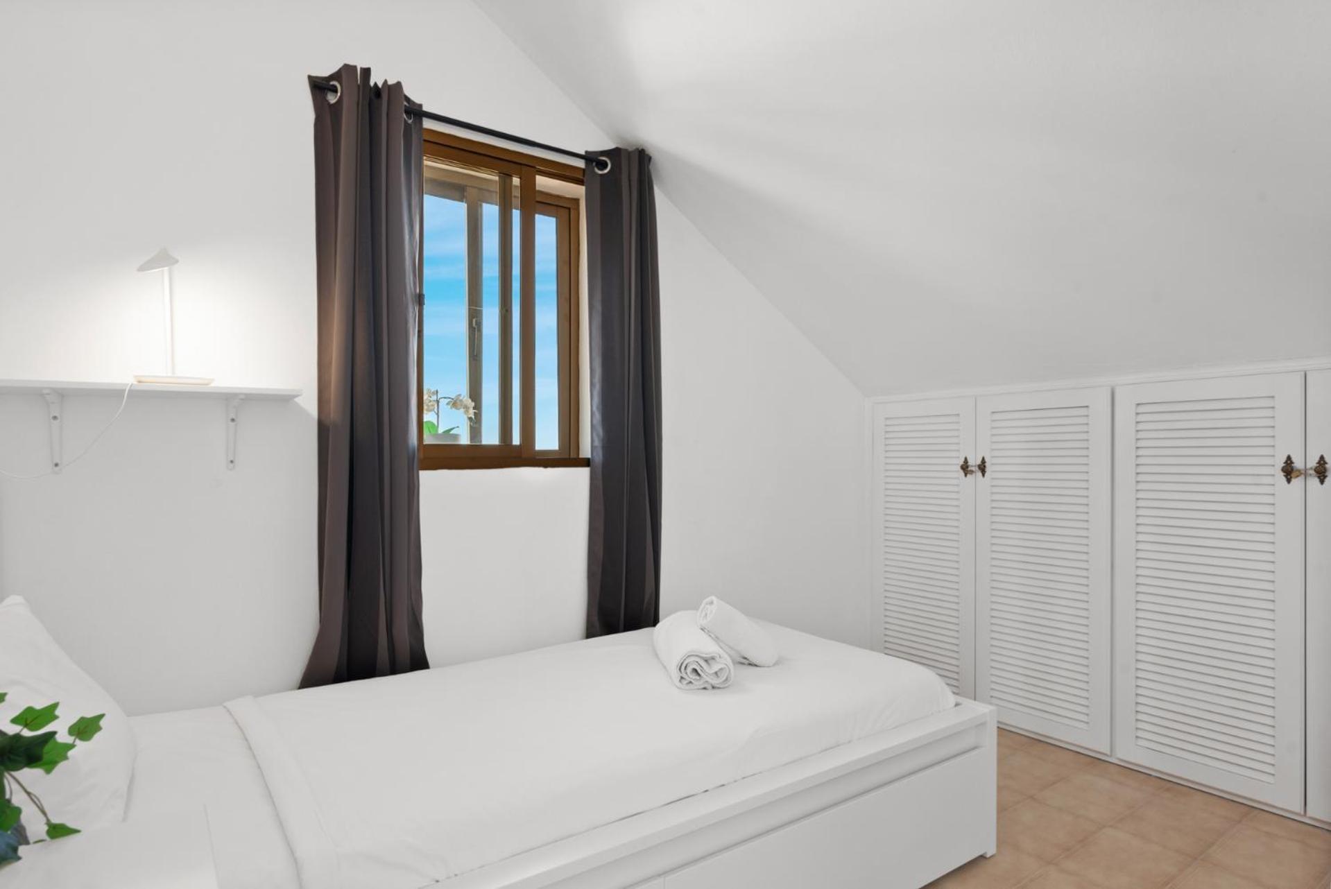 Lovely Penthouse Near Estepona Marina By Costarentals - Ref M15 ภายนอก รูปภาพ