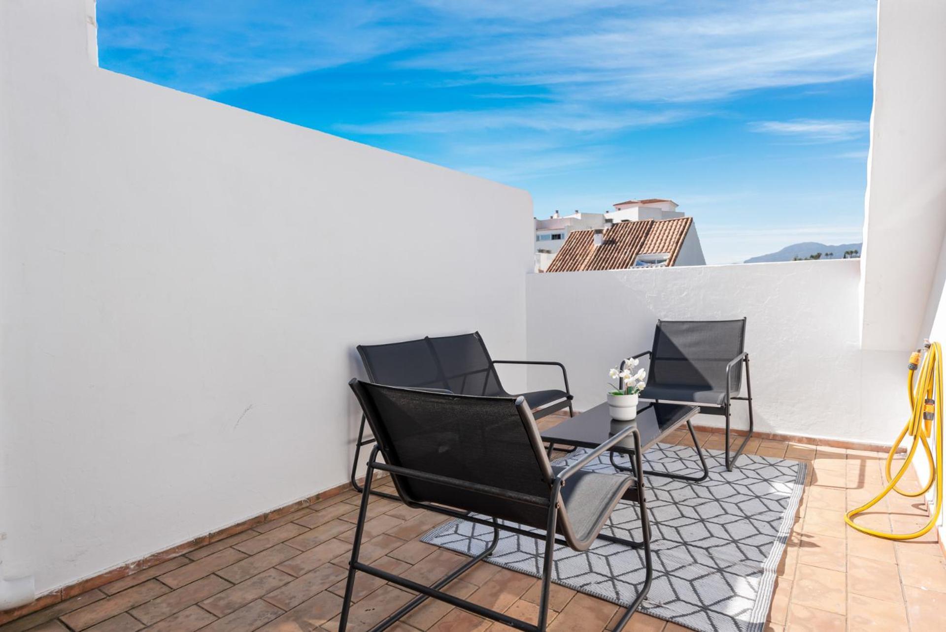 Lovely Penthouse Near Estepona Marina By Costarentals - Ref M15 ภายนอก รูปภาพ